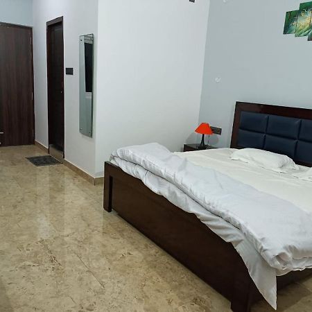 Shivalik Residency - Hotel&Banquet Hall Bara Banki Extérieur photo